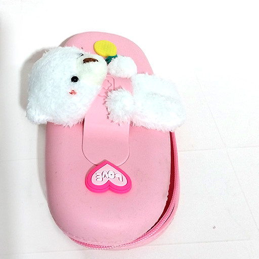 جامدادی سیلیکونی عروسک دار طرح خرس گالری