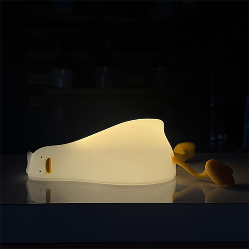 چراغ خواب سیلیکونی طرح اردک خسته گالری 4