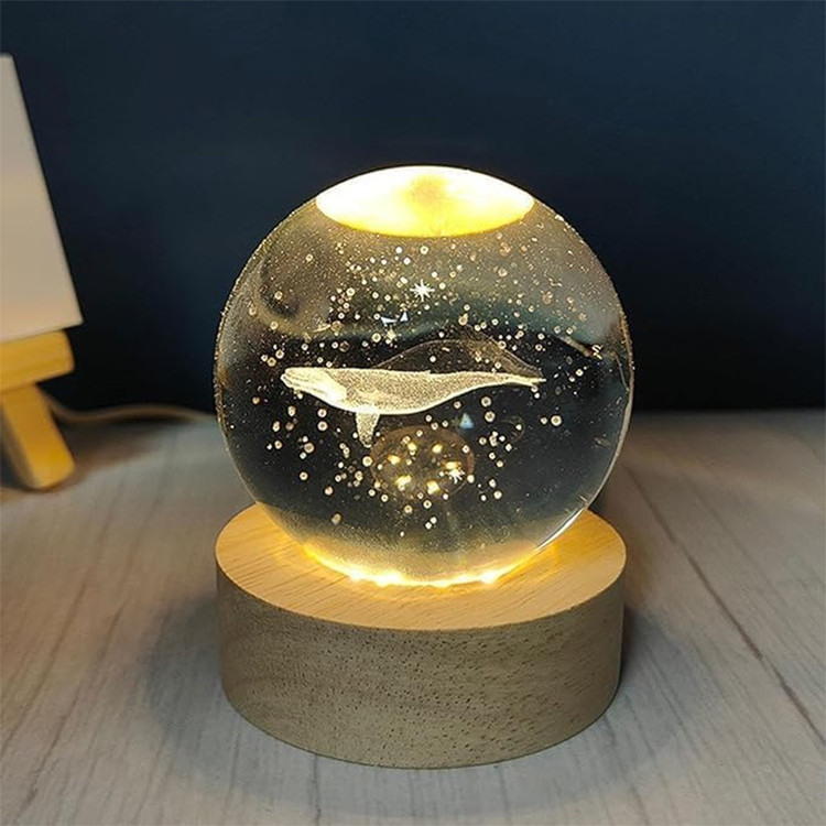 گوی کریستالی شبخواب طرح وال قطر ۶ سانتی متر